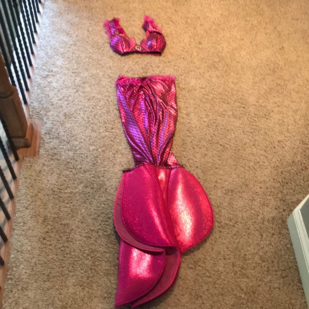 Beautiful Hot Pink Mermaid Halloween Costume!